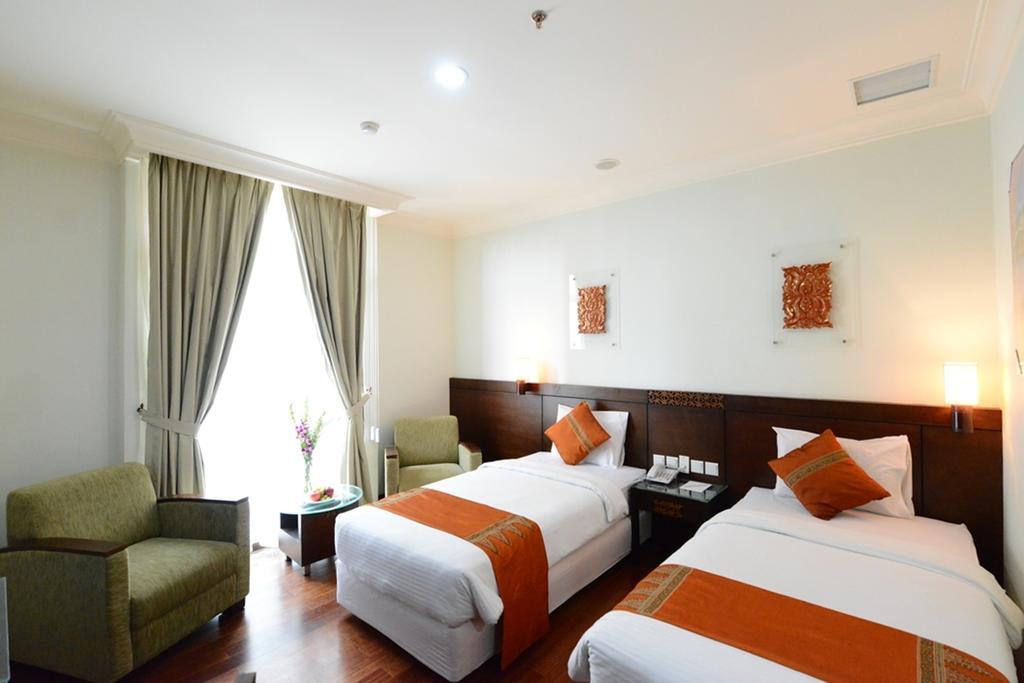 Amazing Kutaradja Hotel Jacarta Quarto foto