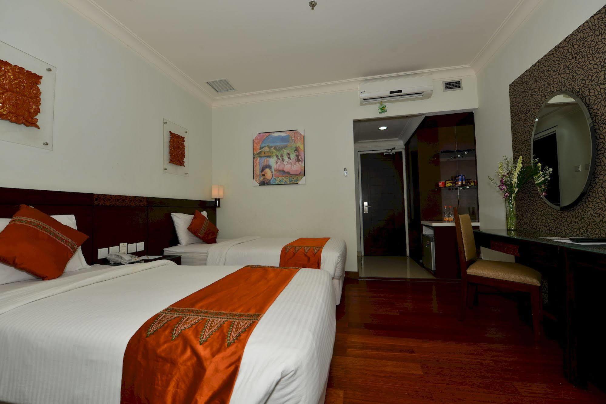 Amazing Kutaradja Hotel Jacarta Exterior foto