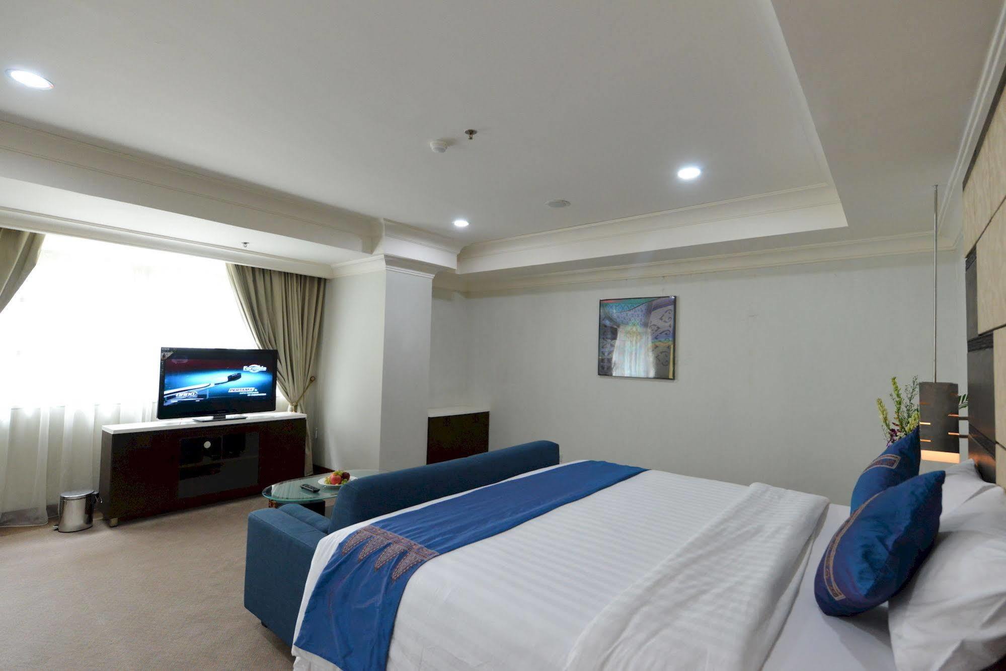 Amazing Kutaradja Hotel Jacarta Exterior foto